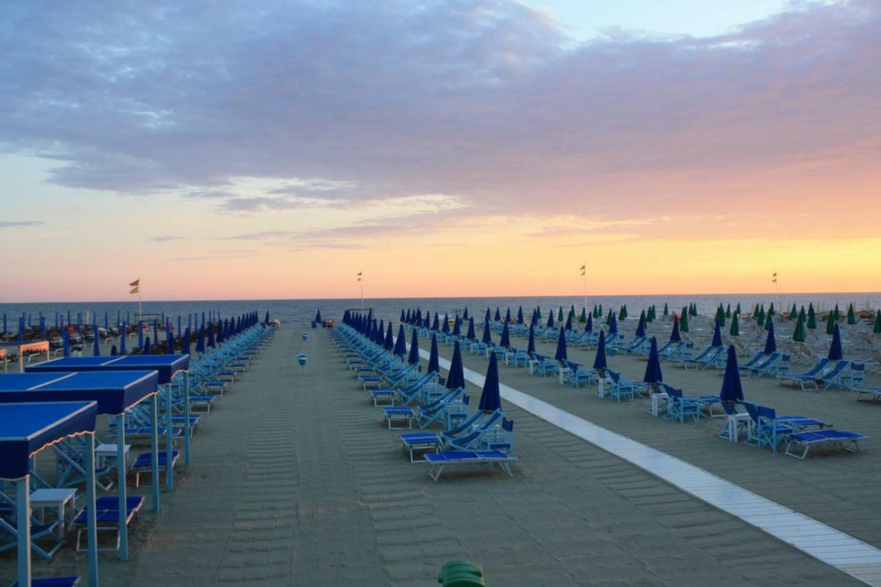 Casavacanza Villa D Funny Viareggio Exterior foto